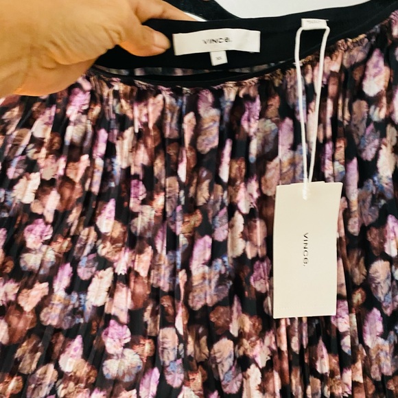 🎉 BEAUTIFUL VINCE WIDE LEG PANTS🎉 - Picture 2 of 8